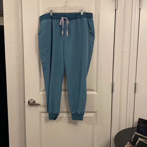 Figs joggers, scrubs, size 3 XL - Picture 1 of 8